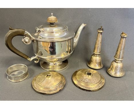 VARIOUS STERLING SILVER ITEMS  To include a batchelors tea pot, hallmarked Chester 1908, a silver napkin ring with engine tur
