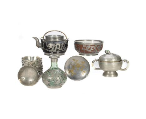 Including twelve soup bowls, Tea pot and Caddy, and overlay glass vase.Greatest height 7in (18cm)