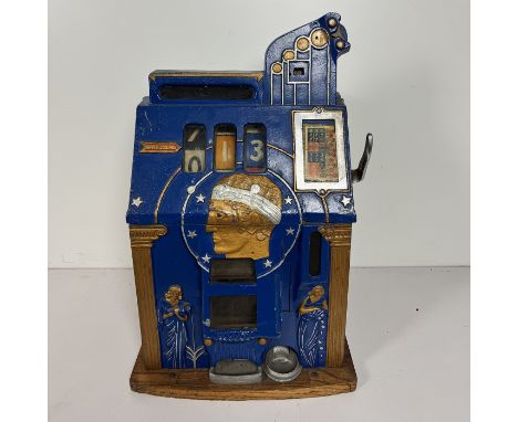 1934 Mills Roman Head Slot Machine. Dimensions (H x W x D): 36 x 42 x 35 cm. Location: The Netherlands.