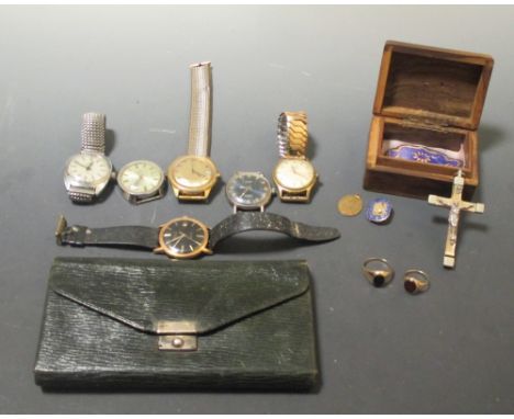 Two 9ct gentlemans rings, marks worn (7.1g), a gentlemans Rotary wristwatch and a quantity of other watches together with a s