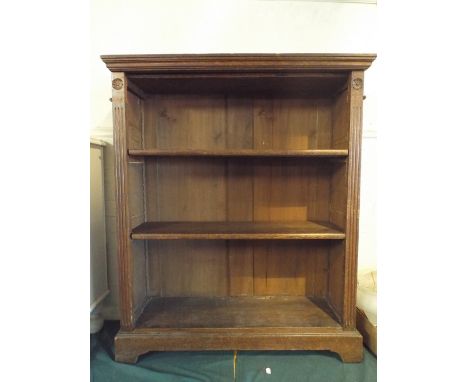 An Oak Three Shelf Open Bookcase, 90cm Wide