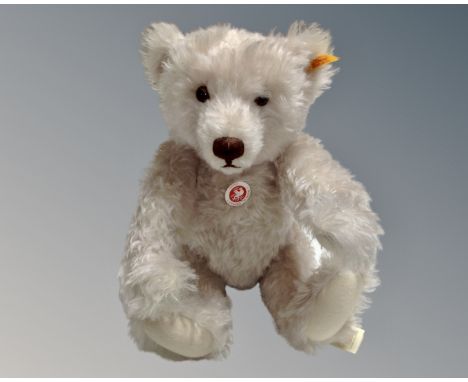A Steiff Classic teddy bear, with growler, tagged 