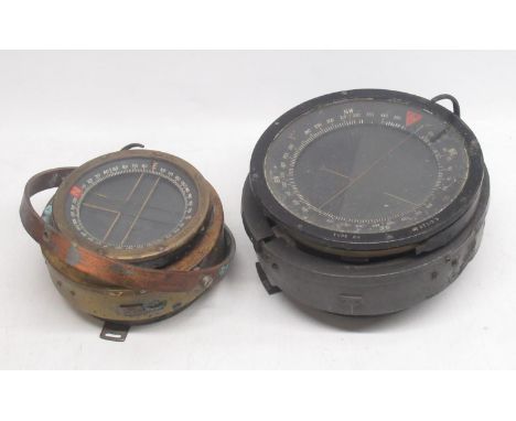 WWII Air Ministry Ref. No. 6A/0227 Type P.4 aircraft compass No.27313B D19cm and smaller Ref. No. 6B/1672 Type P.11 aircraft 