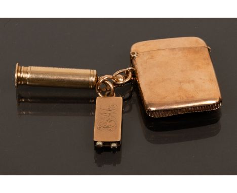A 9ct gold cigar pricker, inscribed 'Sir R A Morris Bart', a 9ct rose gold vesta case of plain form, 4.5cm x 3.5cm, approxima