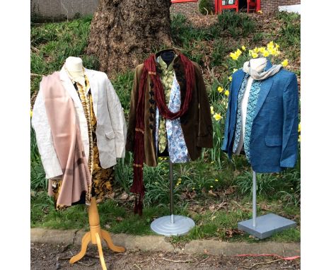 A selection of silk pashmina shawls, kurtas, jackets etc. CONDITION REPORT: All in good condition. Black Zara coat and brown 