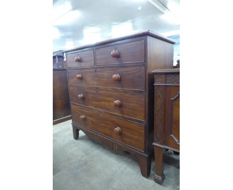 A George III mahogany chest of drawers 