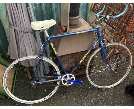 A Raleigh 'Triathlon' racing bike