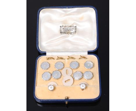 A gents 18ct gold and platinum dress button set, retailed by Harrod's, comprising pair of collar studs, pair of cufflinks, an