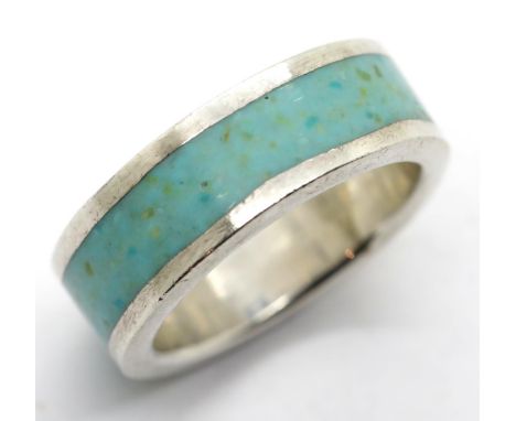 Silver turquoise vintage band ring, size P, W: 7 mm. P&amp;P Group 1 (£14+VAT for the first lot and £1+VAT for subsequent lot