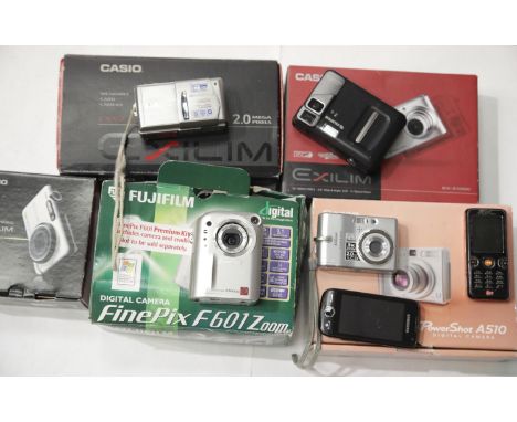 Collection of mixed digital cameras including Nikon, Olympus, Canon, Casio and Fugi. P&amp;P Group 2 (£18+VAT for the first l