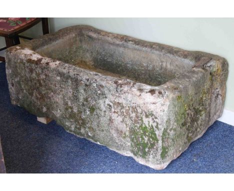 Large weathered garden trough, 105cm x 63cm