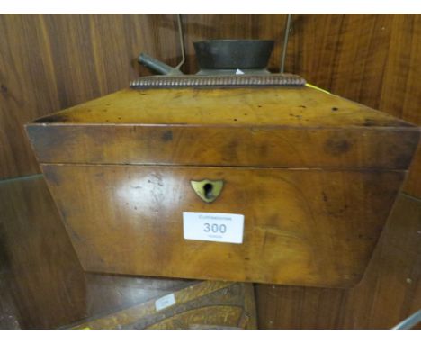 A VICTORIAN TEA CADDY