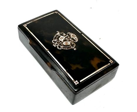 Antique Tortoiseshell gold inlay snuff box