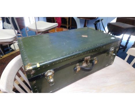 A travelling trunk 