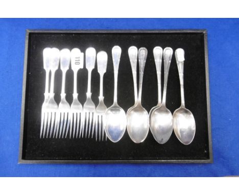 AN ASSORTMENT OF HM SILVER FLATWARE