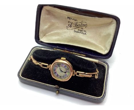 A Vintage 9ct Gold Cased Ladies Wristwatch, to expanding bracelet (some links stamped "9ct", some plated), in a vintage fitte