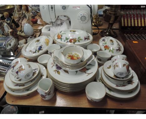 A selection of dinner and table wares by Royal Worcester