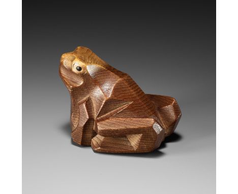 SUKESADA: A RARE ITTOBORI YEW WOOD NETSUKE OF A CROUCHING FROGBy Tsuda Sukesada (1857-1920), signed Sukesada 亮貞Japan, Takayam