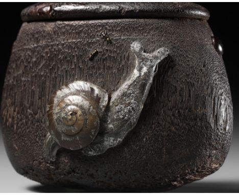 A SUPERB INLAID BAMBOO TONKOTSU WITH SNAIL AND ANTS, ATTRIBUTED TO GANBUNAttributed to Jikan Ganbun, unsignedJapan, 19th cent