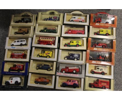 A TRAY OF BOXED DIE CAST MODEL TOY CARS AND VEHICLES TO INCLUDE LLEDO, CLASSIC CARS, DAYS GONE BY, ETC. (APPROX. 47)