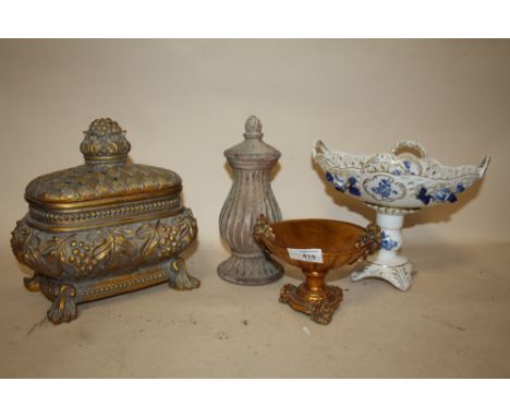 A MODERN GILDED RESIN LIDDED CASKET TOGETHER WITH A SMALL COMPORT, A CERAMIC EXAMPLE ETC (4)