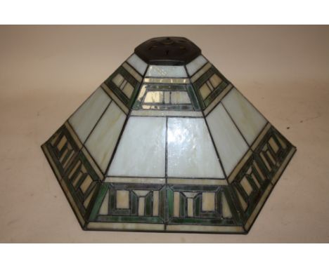 A TIFFANY STYLE HEXAGONAL LAMP SHADE, DIA. 45CM, A/F, RESTORATION TO GLASS PANELS