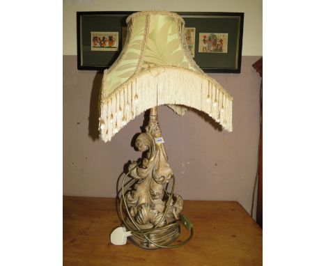 A LARGE ROCOCO STYLE TABLE LAMP WITH SHADE - OVERALL H-70 CM