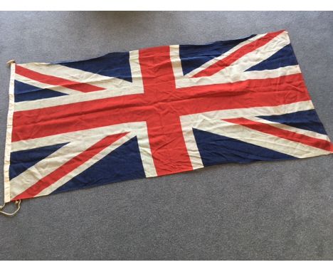 A VINTAGE UNION JACK FLAG, 6 FT X 2 FT 10"