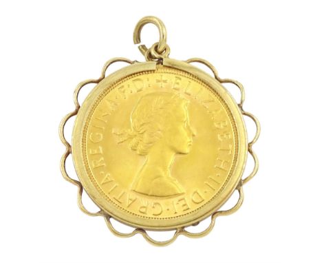 Queen Elizabeth II 1967 gold full sovereign coin, loose mounted in 9ct gold pendantCondition Report:Approx 9.45gm