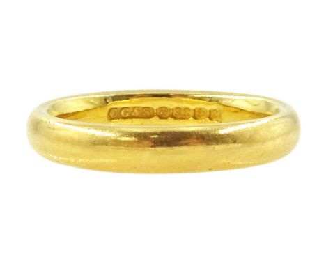 22ct gold wedding band, Birmingham 1961Condition Report:Approx 4.65gm, size K-L, depth = 3.3mm