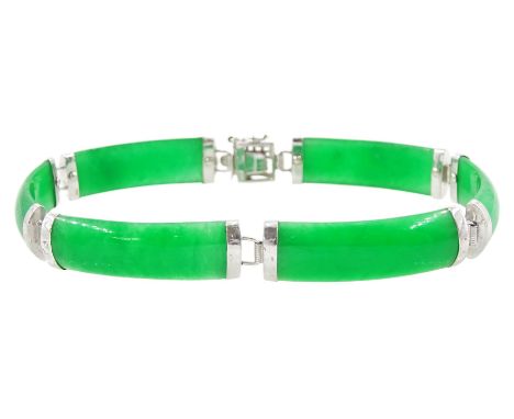 9ct white gold jade link braceletCondition Report:Approx 10.65gm, although stamped 14K tested 9ct, length = 18cm, max depth =