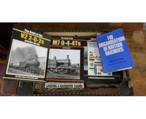 Large collection of vintage railway books 