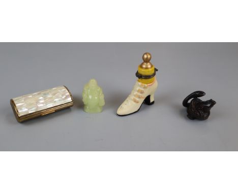 Collectables to include a ladies Ronson cigarette case 
