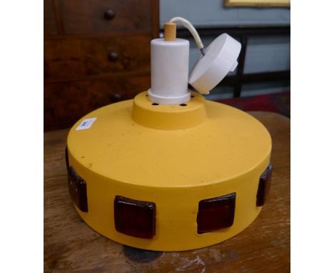 Retro light fitting 