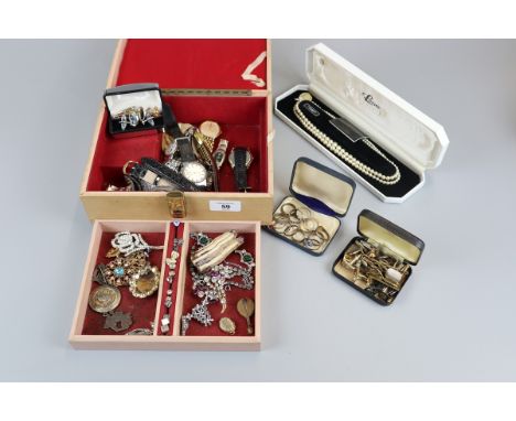 Jewellery box and contents to include watches, cufflinks and cased Lotus pearls etc 