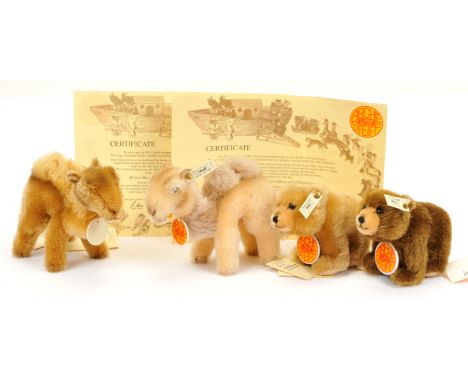 Steiff Noah's Ark pair of sets including brown bears and camels: (1) brown bear set - 1993-1996, white tag 038327, LE 8000, m