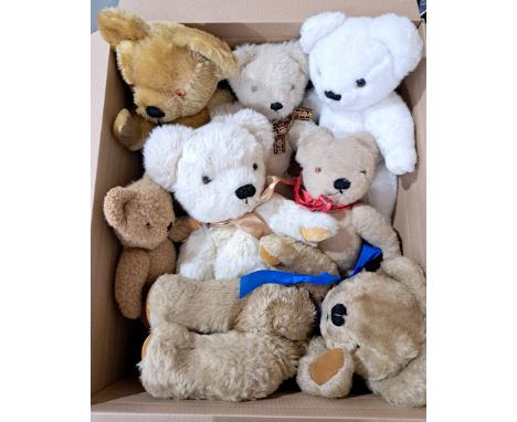 Merrythought vintage teddy bear group, including nightdress case, plush, Good, largest 19"/48cm; (Qty).