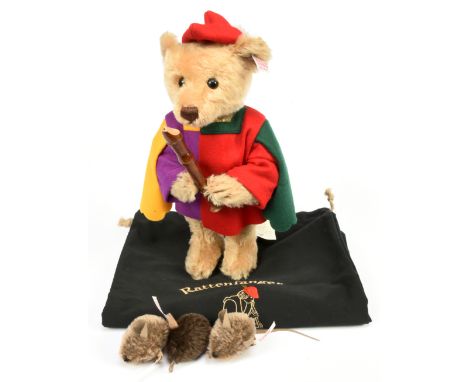 Steiff Pied Piper of Hamelin Rat Catcher Teddy Bear, LE 1500, white tag 671692, German exclusive, mohair, complete with 3 rat