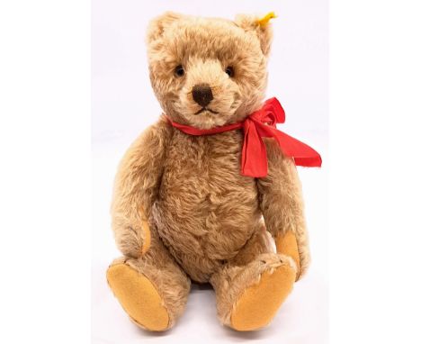 Steiff Original caramel mohair vintage teddy bear, German, 1950s, EAN 5335, with button and yellow cloth tag, brown and black