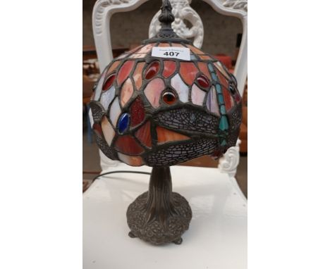 Small tiffany style side lamp 