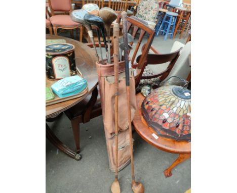 Vintage golf bag with clubs included hickory driver clubs 
