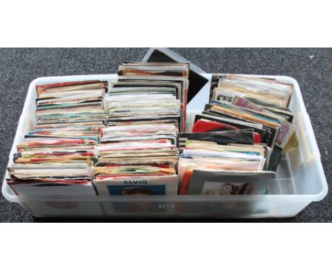 SINGLES - Large collection of around 200 x 7" singles to include some harder to find sides. Artists to include Nirvana (60s b