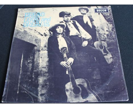 BREAD LOVE AND DREAMS - A scarce 1st UK mono pressing of the 1969 LP, issued on Decca (LK 5008). The record is in Ex conditio