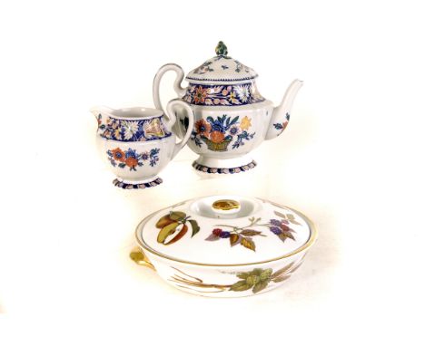 A collection of Wedgwood Poterat ceramics, including cups and saucers, graduated plates, a meat plate, tea pot, bowls and mor
