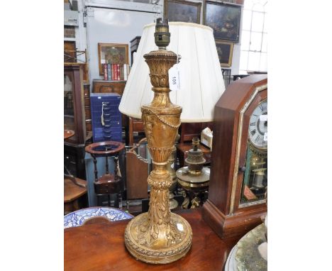 A GILTWOOD TABLE LAMP