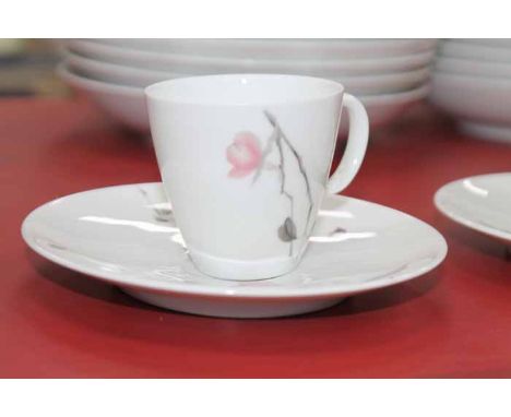 MODERN GERMAN CERAMIC PART DINNER SERVICE 
made by continental china designed by Raymond Loewy, including dinner plates, soup