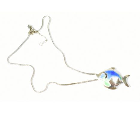 An Elizabeth II hallmarked silver and enamel fish pendant necklace, London 1996.