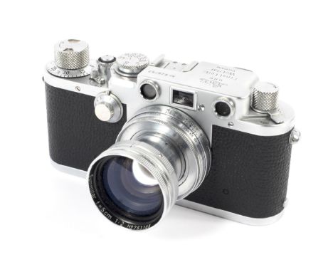 A Leica IIIf 35mm rangefinder camera, chrome, 1952-53. With a 50mm 1:2 Summitar lens. Camera body serial number 628757. Lens 