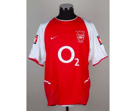 Thierry Henry red and white No.14 Arsenal v. Southampton match issued short-sleeved shirt, 2003, Nike, L, with crew-neck coll