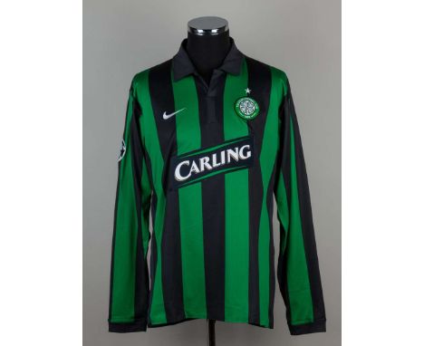 Shunsuke Nakamura green and black No.25 Celtic long-sleeved shirt, 2006, Nike, XL, with v-neck collar and embroidered cloth b